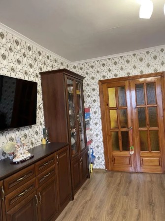 Продається 3-кімнатна квартира з меблями — вул Жадова - фото 1