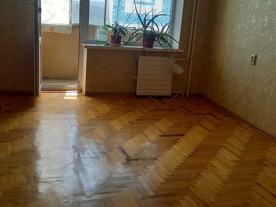 Продам 2х комнатную Хортицкий район Запорожье