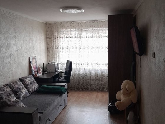 У продажу 1-км. біля Епіцентру Кропивницкий