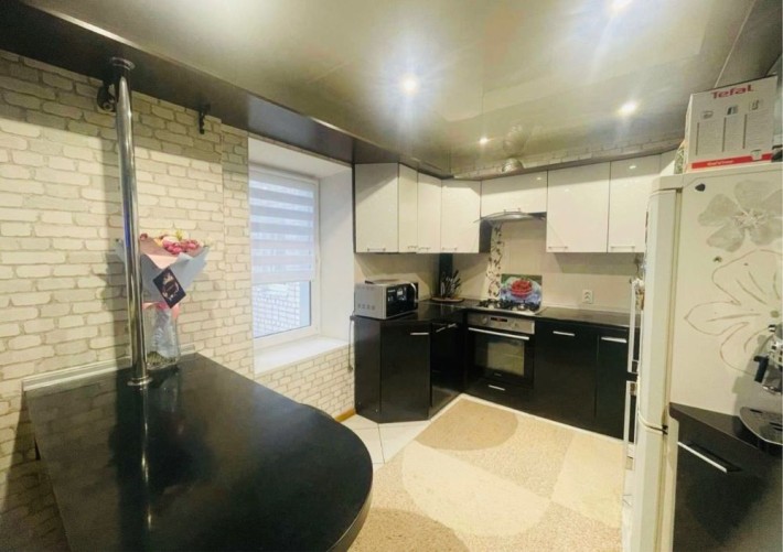 4х кімнатна квартира, р-н Полтавська, 5/9, АГО - фото 1