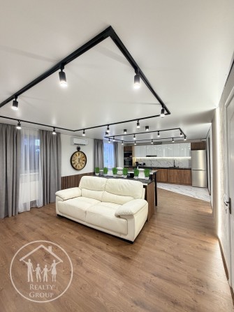 Квартира з ремонтом. Вул. Шевченка 67 кв.м. - фото 1