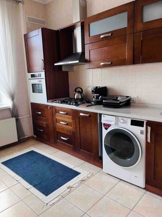 Продається трикімнатна квартира.Дніпровський район.Метро Дарниця - фото 1