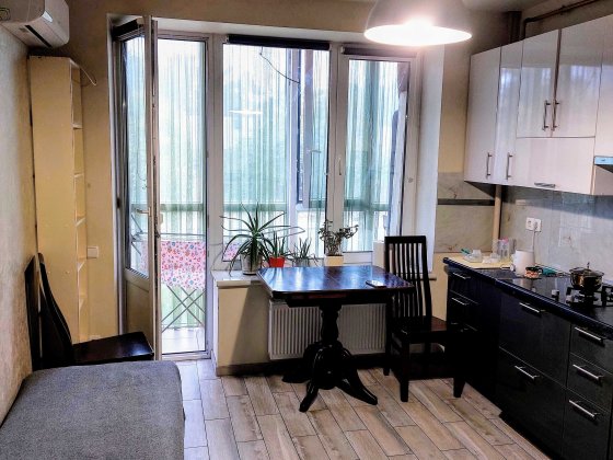 Продаж без %  1 кім квартири 40м2, р‑н. Биківня, ст.м. Лісова, Киев