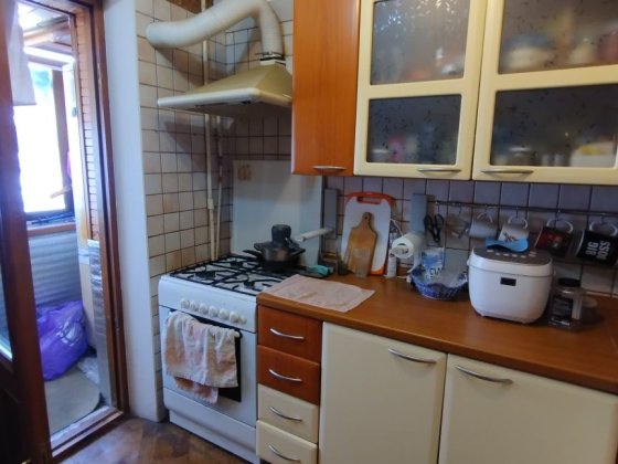 Продам 1к.кв, м. Героїв Дніпра 2 хв. пішки, Озёрна вул. 30/51 Київ