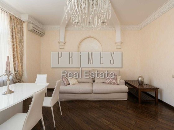 Продаж 3к видової квартири, вул. Хрещатик, 12, Центр Київ