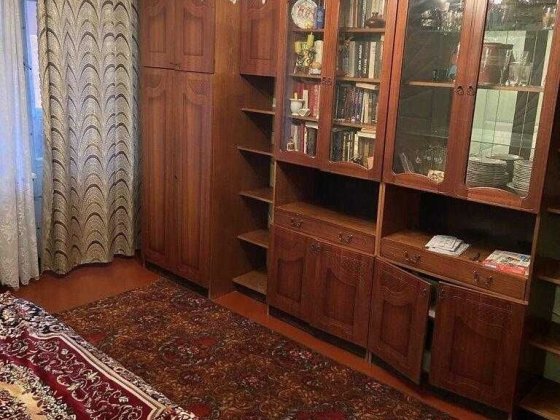 Продається 2-к квартира по вул. Петра Запорожца 11Б рк Київ