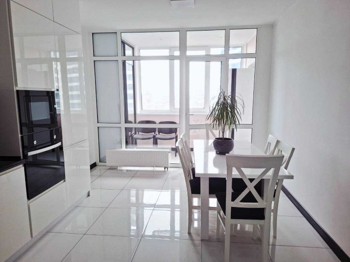 Продам 2 кімнатну квартиру в ЖК "Галактика" - фото 1