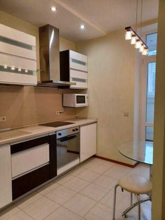 2-кімнатна квартира з ремонтом! Шептицького 10, Лівобережна - фото 1