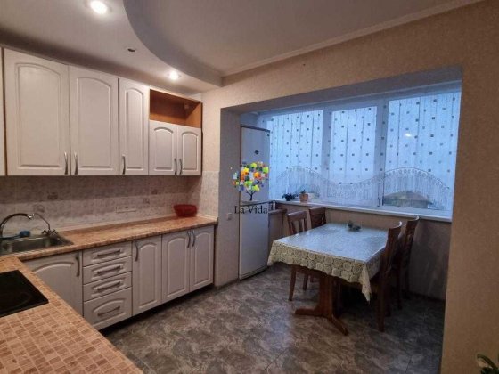 Продаж 2-к квартири з ремонтом та технікою, вул. Бальзака, 10 Київ