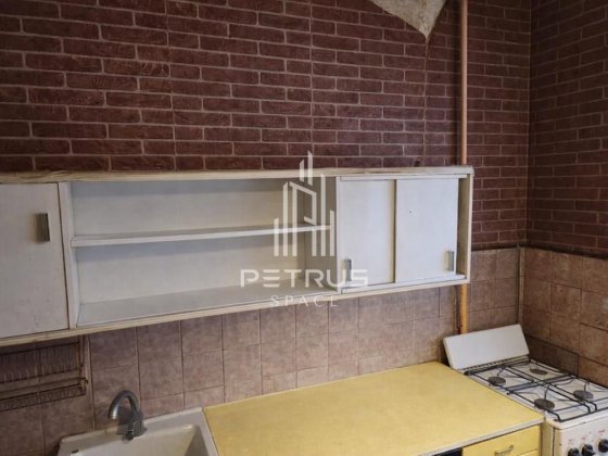 Продаж 2к квартири вул. Йорданська 4а Київ