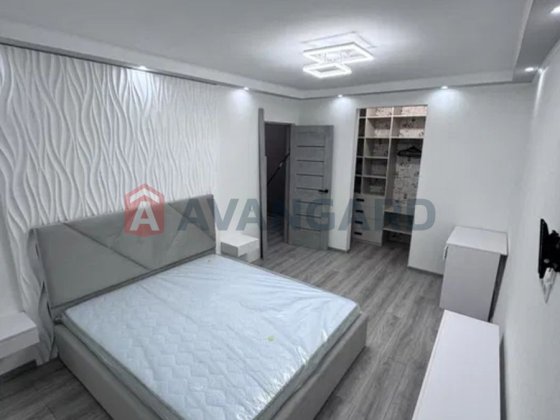 Продаж ідеальної 1-к квартири на Вишгородській Київ