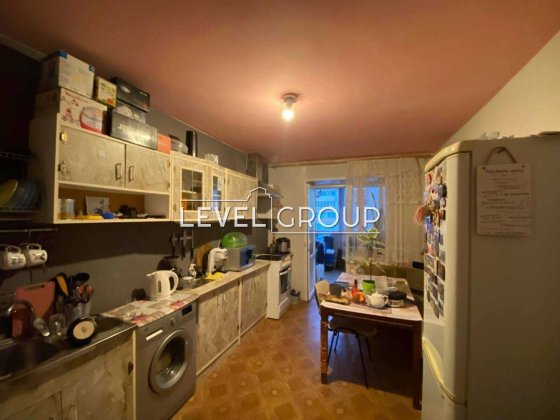 Продаж 3к квартири вул. Урлівська 4 Дарницький р-н Київ