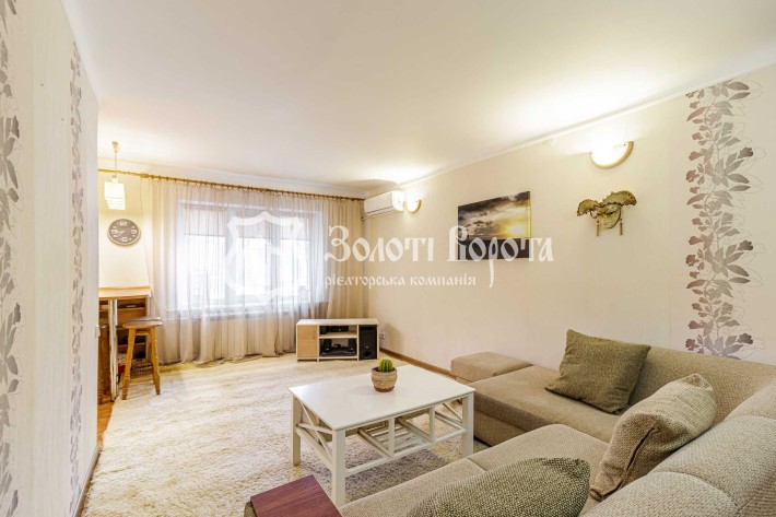 Квартира, 3к. Гарний стан. бульвар Верховної Ради, 22, Соцмісто - фото 1