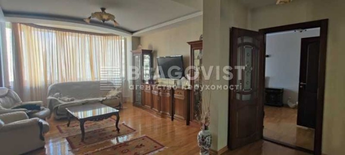 Продам 2-кімн. квартиру Бажана 10 з ремонтом 72м.кв. - фото 1