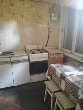 Продам квартиру Київ, Поліська вул. - фото 1