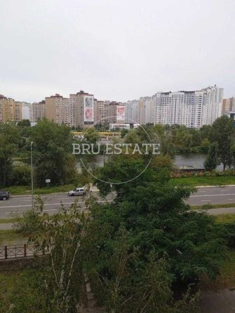 Продам 3к кв Дарницький Позняки Осокорки Срібнокільська 8 - фото 1