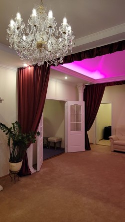 Ексклюзивна, видова квартира в історичному центрі! вул. Прорізна 18/1Г - фото 1