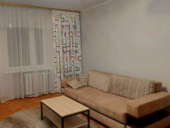 вул. Лабораторна. Печерськ. Продаж 1-кімнатної квартири. Киев