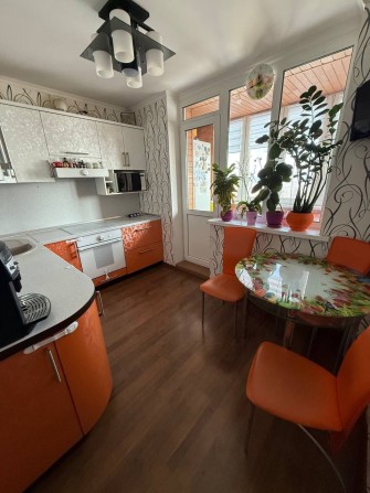 Продам 2-ком квартиру. Троещина,просп. Червоної Калини 68. - фото 1