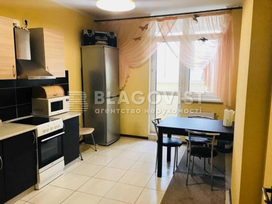 Продаж 1-к квартири 50м.кв. ЖК паркові озера, М.Дарниця, Парк Перемога Київ