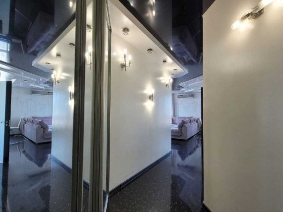 2икім.квартира з ремонтом Харківське шосе, генератор Київ