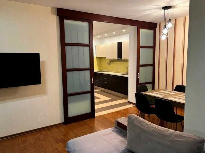 СВІТЛО ЗАВЖДИ | 3-к. кв. 91 м² | м. Деміївська | Саперно-Слобідська 22 - фото 1