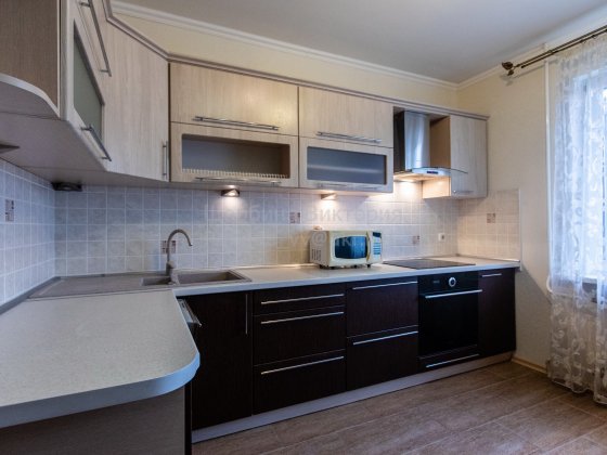 Анни Ахматової 28 Позняки Киев