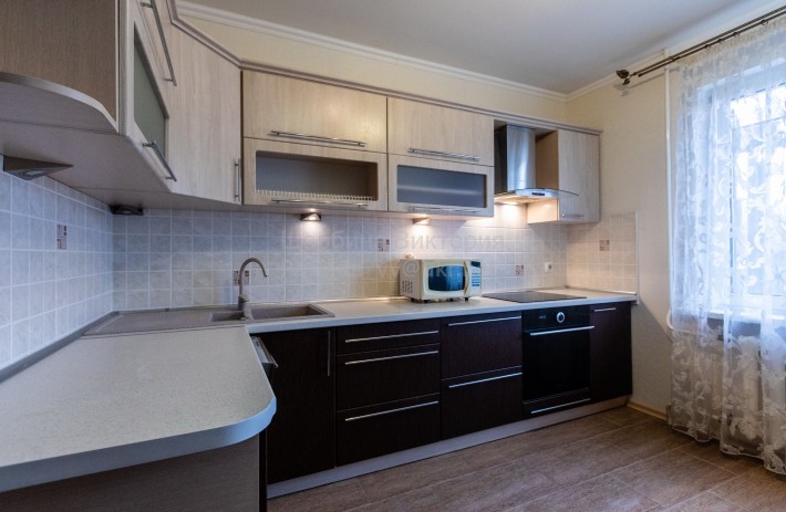 Анни Ахматової 28 Позняки - фото 1