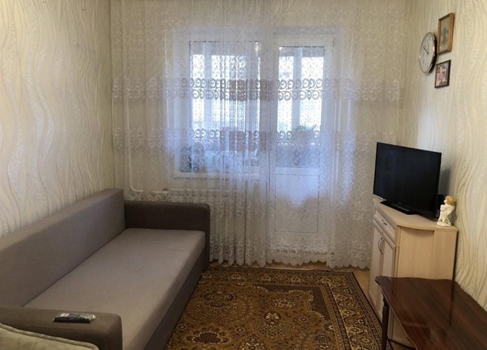 Затишна 1-к квартира на 3 поверсі! газ! Милославська 23-А - фото 1