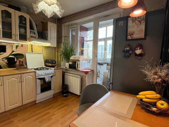 1 кімнатна квартира Ентузіастів 27 метро Лівобережна Видова Киев