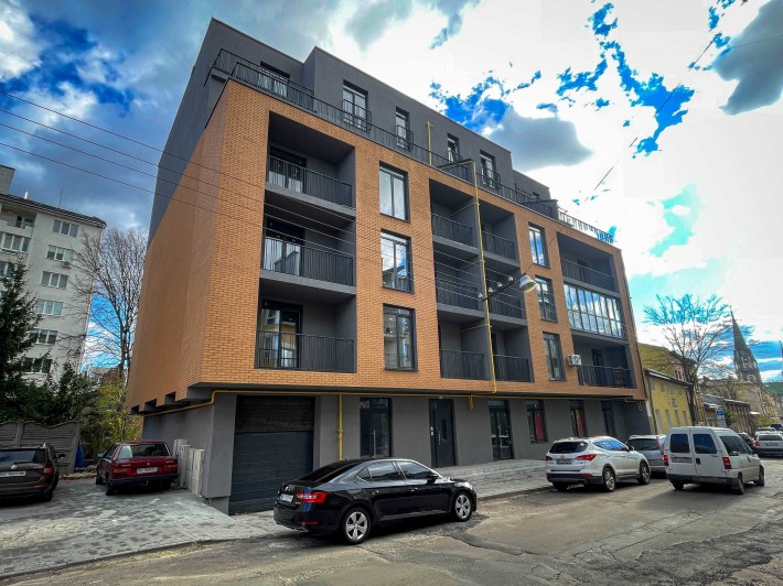 2 кім квартира у новобудові за 1500$/м² на вул. Міхновських - фото 1