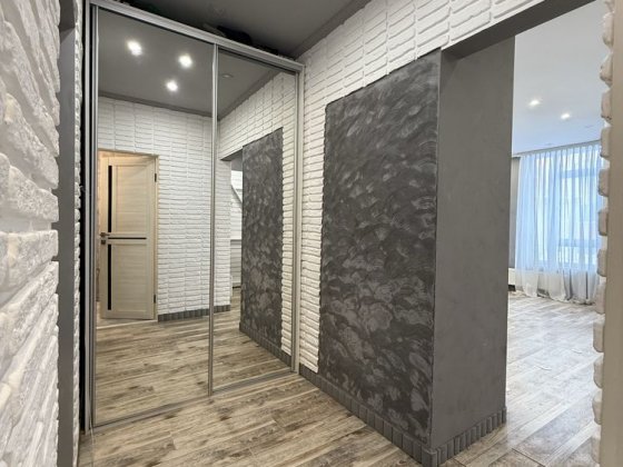 Продаж квартири з ремонтом в новобудові Львів