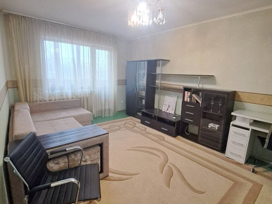 Продается 2ком.кв  13 линия (Баштанский рынок) Николаев