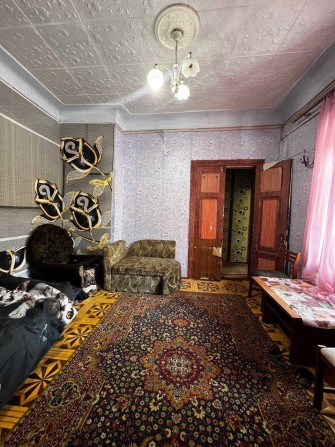 Продам 2 комнатный жилкоп с гаражом Центр города - фото 1