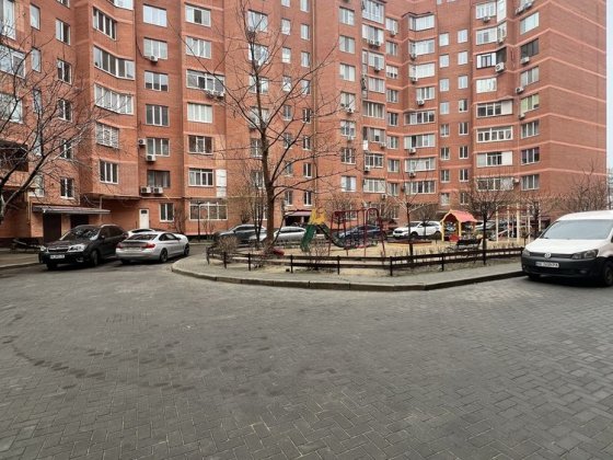 В Продажу 2 к к на Магеллані в Новобудові 110кв м Николаев