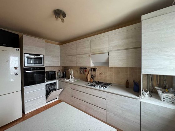 Продаю двухуровневую квартиру на 12 Продольной и1 Николаев