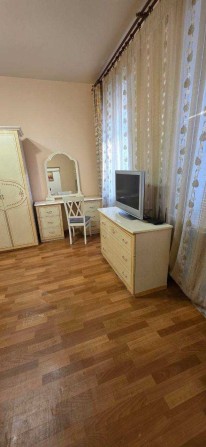 ПРОДАМ 1-кімнату квартиру з капітальним ремонтом на Молдаванці - фото 1