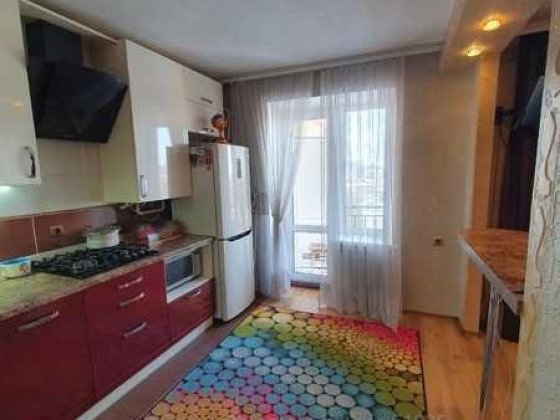 Продаж 4-кімнатної квартири на вул. Окружна Львів