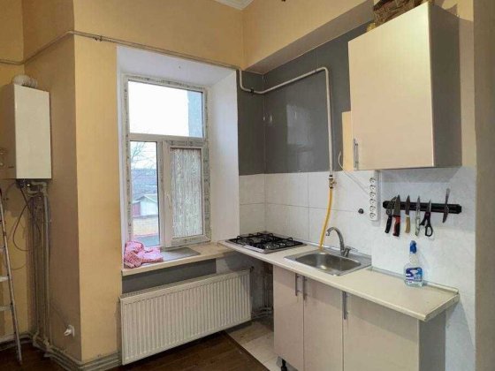 Продам 2-кімнатну квартиру з АГВ на Молдаванці, вул. Степова Одесса