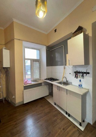 Продам 2-кімнатну квартиру з АГВ на Молдаванці, вул. Степова - фото 1