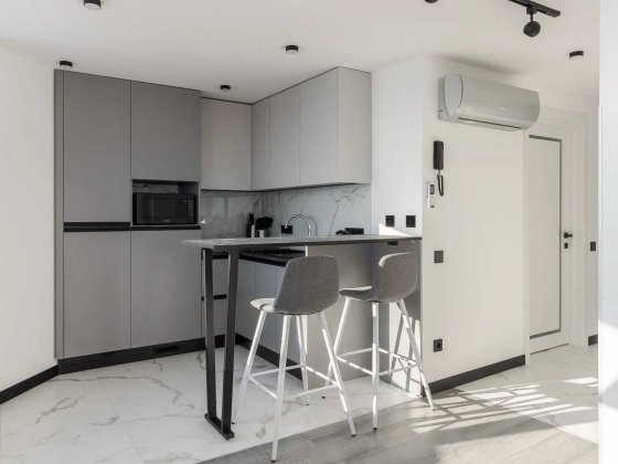 Продаж 2кім+кухня-студія квартира ЖК Платинум на Чорновола. Львів