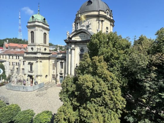 Продаж 3к вул Федорова центр Львова Львов