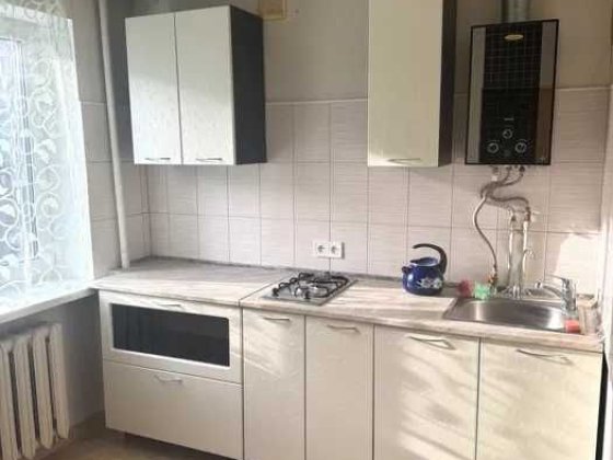 Продается 1-комнатная квартира ул. Каменогорская Запоріжжя