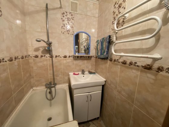 3к  не кутова квартира в районі Дендропарку(Тельнова),4/5,єВідновлення Кропивницкий