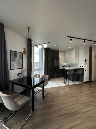 Продаж 2кім+кухня-студія квартира ЖК Платинум 15 хвилин від центру - фото 1