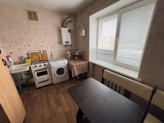 Продаж 1-к квартири 5-й поверх проспект Миру/Театральна Николаев