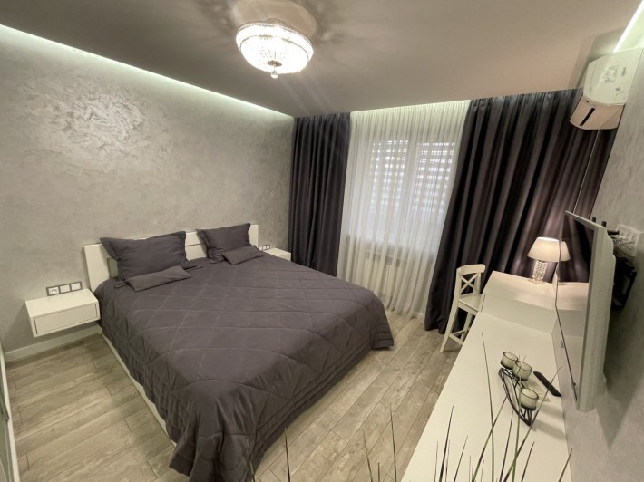 Продам квартиру с дорогим дизайнерским ремонтом - фото 1