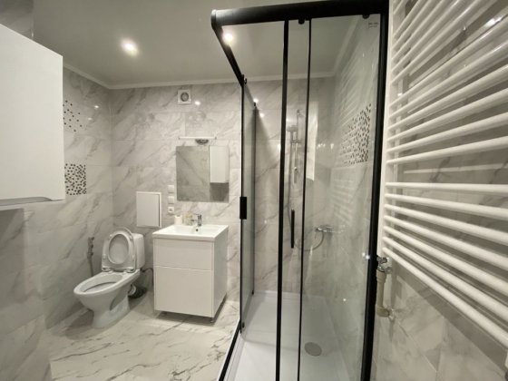 Продаж 2 квартири в самому центрі міста! Соборна ,Закритий двір ! Николаев