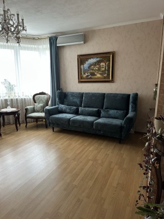 Продам свою 2-х кімнатну квартиру на Леваневців. Центр. - фото 1