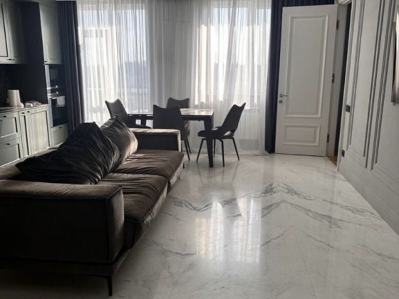 Продаж 3-х кімнатної квартири в Новобудові ЖК Фаворит